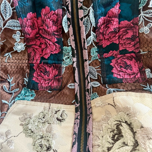 Byron Lars Beguile Brocade Sheath Dress size 2P petite short sleeved embroidered - Picture 12 of 14